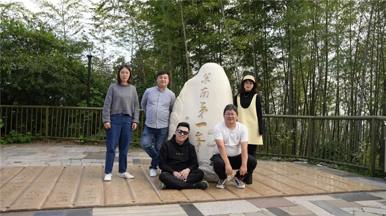 团建1.jpg