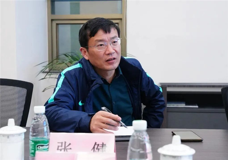 无锡体育彩票管理中心副主任李嘉秋一行调研江阴市电子商务公共服务中心2.jpg